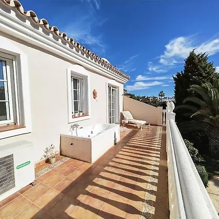 Perla Close To With A Private Pool *