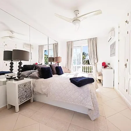 Villa Perla Close To With A Private Pool Mijas